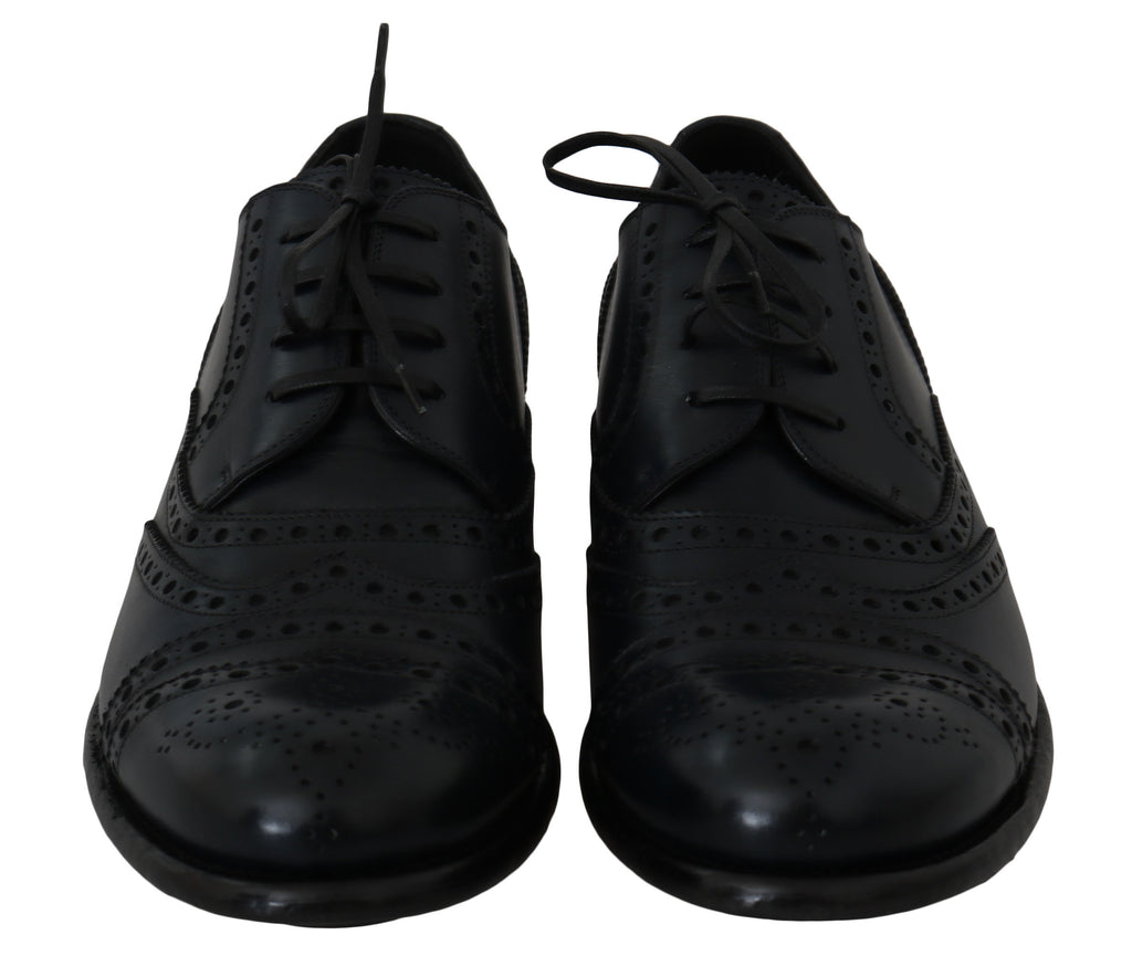 Dunkelblaue Oxford-Schuhe aus Leder mit Flügelkappe