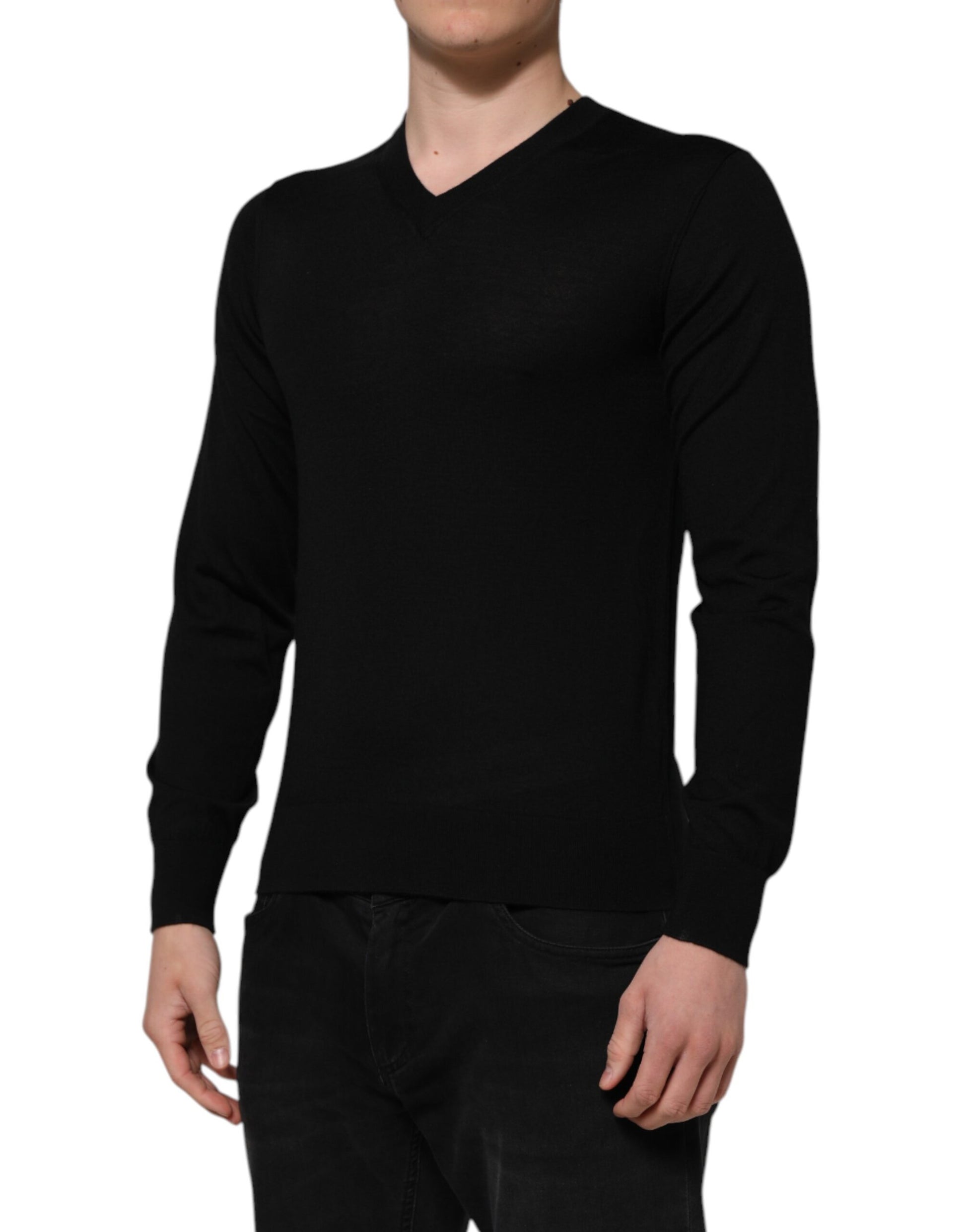 Schwarzes Kaschmir-T-Shirt mit V-Ausschnitt und langen Ärmeln