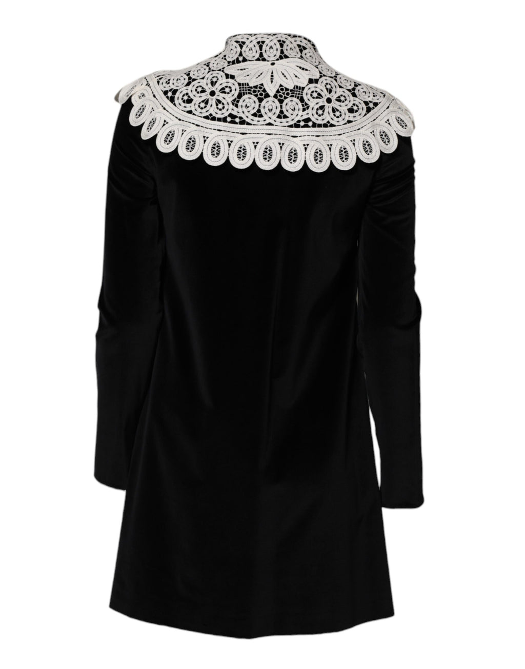 Schwarzes Samtkleid mit Spitzenkragen und Verzierung