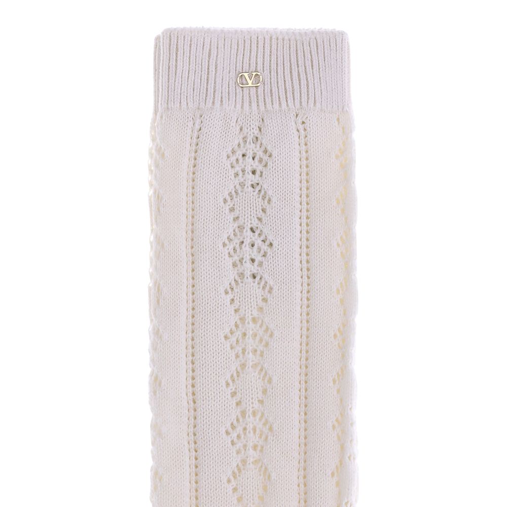 Gehäkelte Socken aus Baumwolle