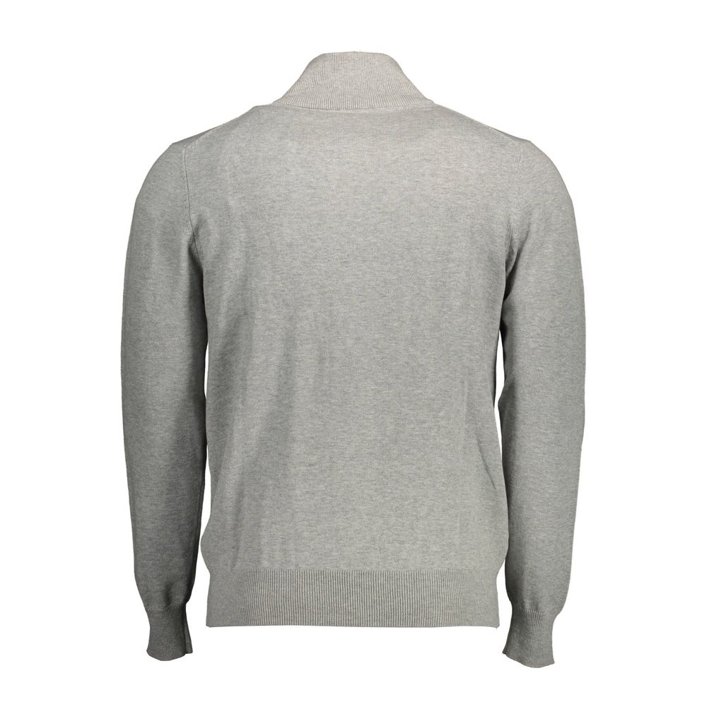 Grauer Baumwollpullover