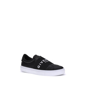 Urban Street Sneaker