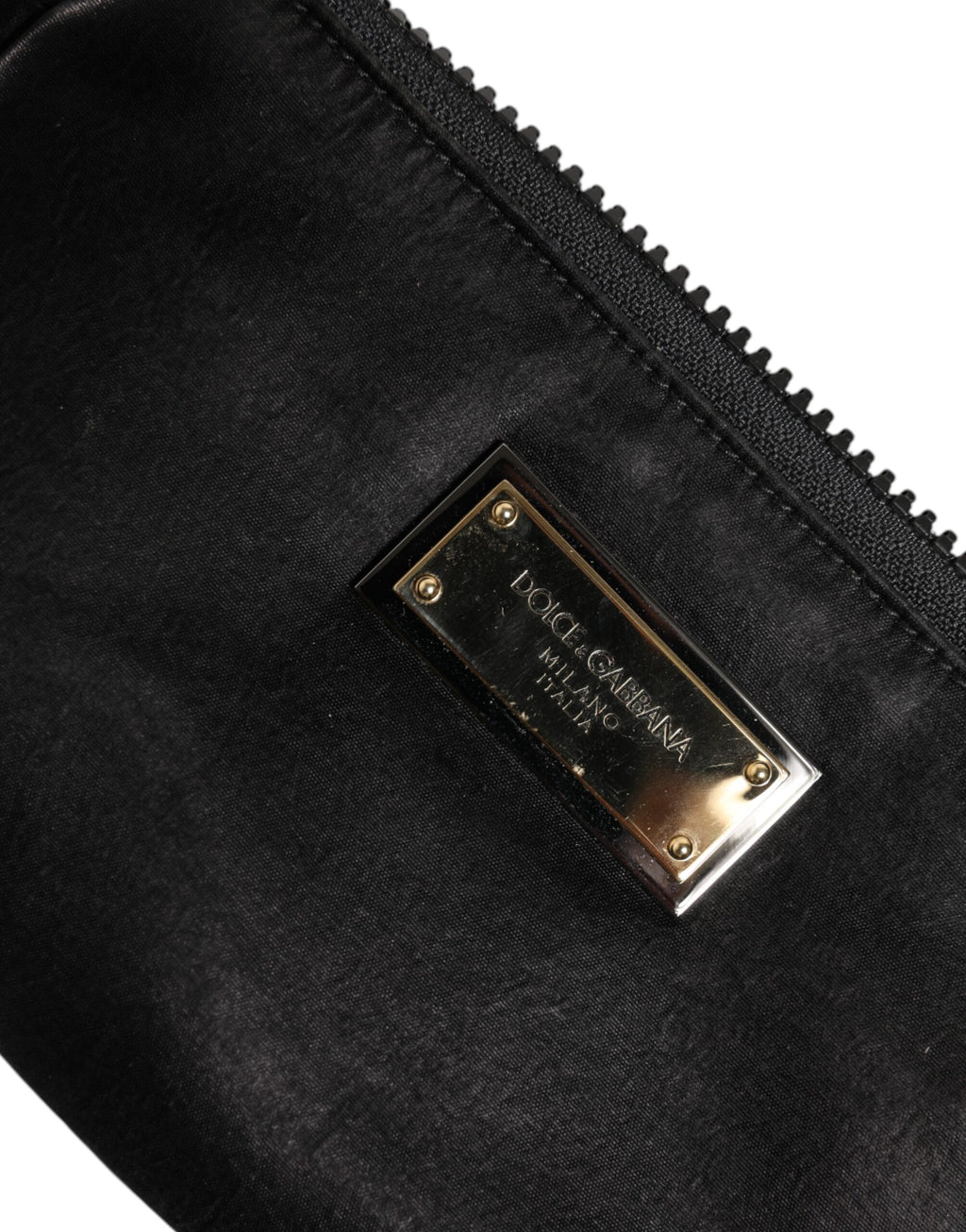 Schwarze Clutch aus Nylon mit Schlüsselring und Logo-Schild