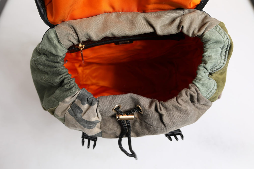 Militärgrüner Patchwork-Rucksack
