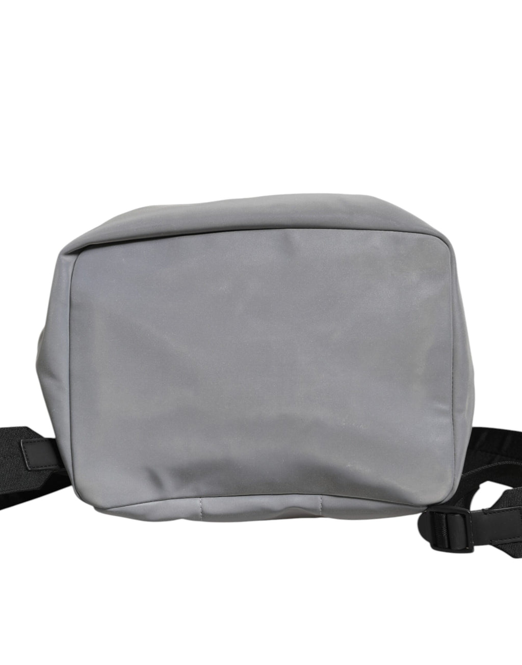 Grauer Palermo-Rucksack mit Reflektorschnallen und Kordelzug