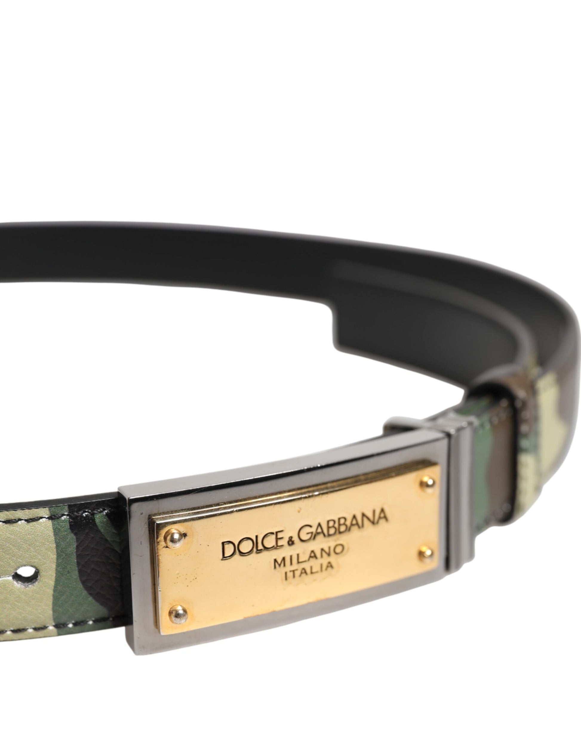 Mehrfarbiger Camouflage-Gürtel mit Metall-Logoschnalle