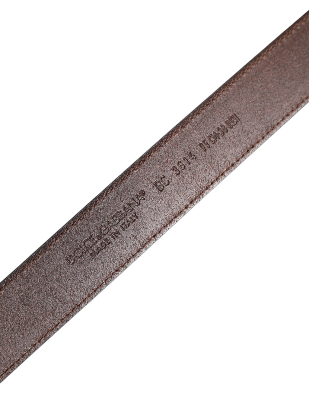 Brauner klassischer Gürtel mit silberner Metall-Logoschnalle