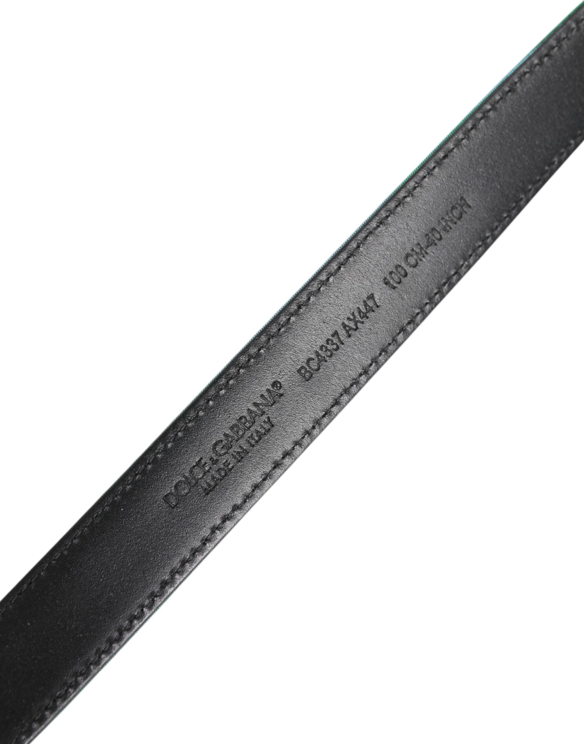 Grün-schwarzer Polyestergürtel mit Metallschnalle