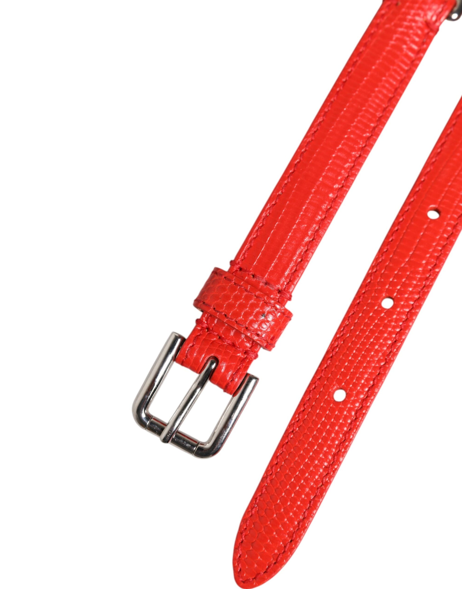Roter Cintura-Gürtel aus Leder mit silberner Kette und Blumenmuster