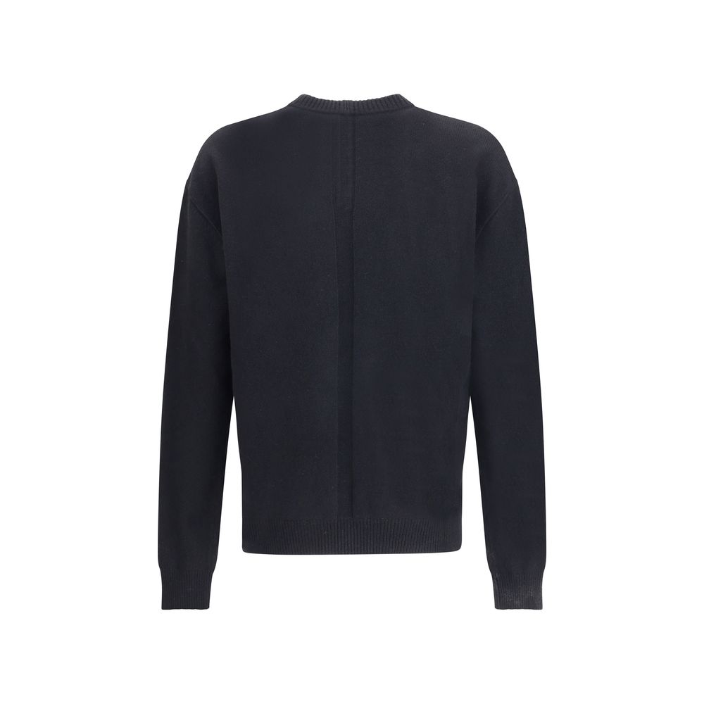 Pullover mit sichtbaren Nähten