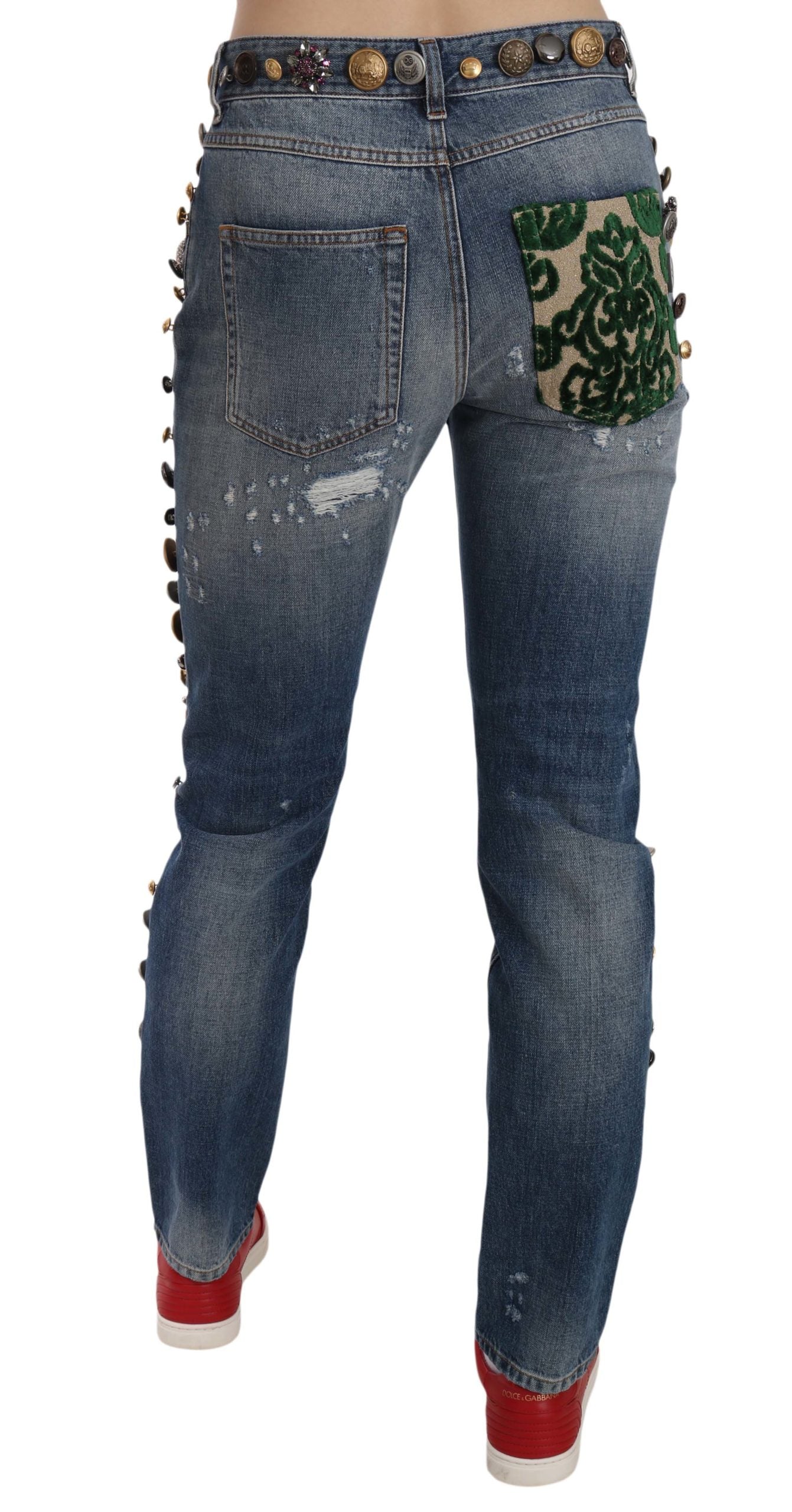 Distressed Jeans mit verzierten Knöpfen