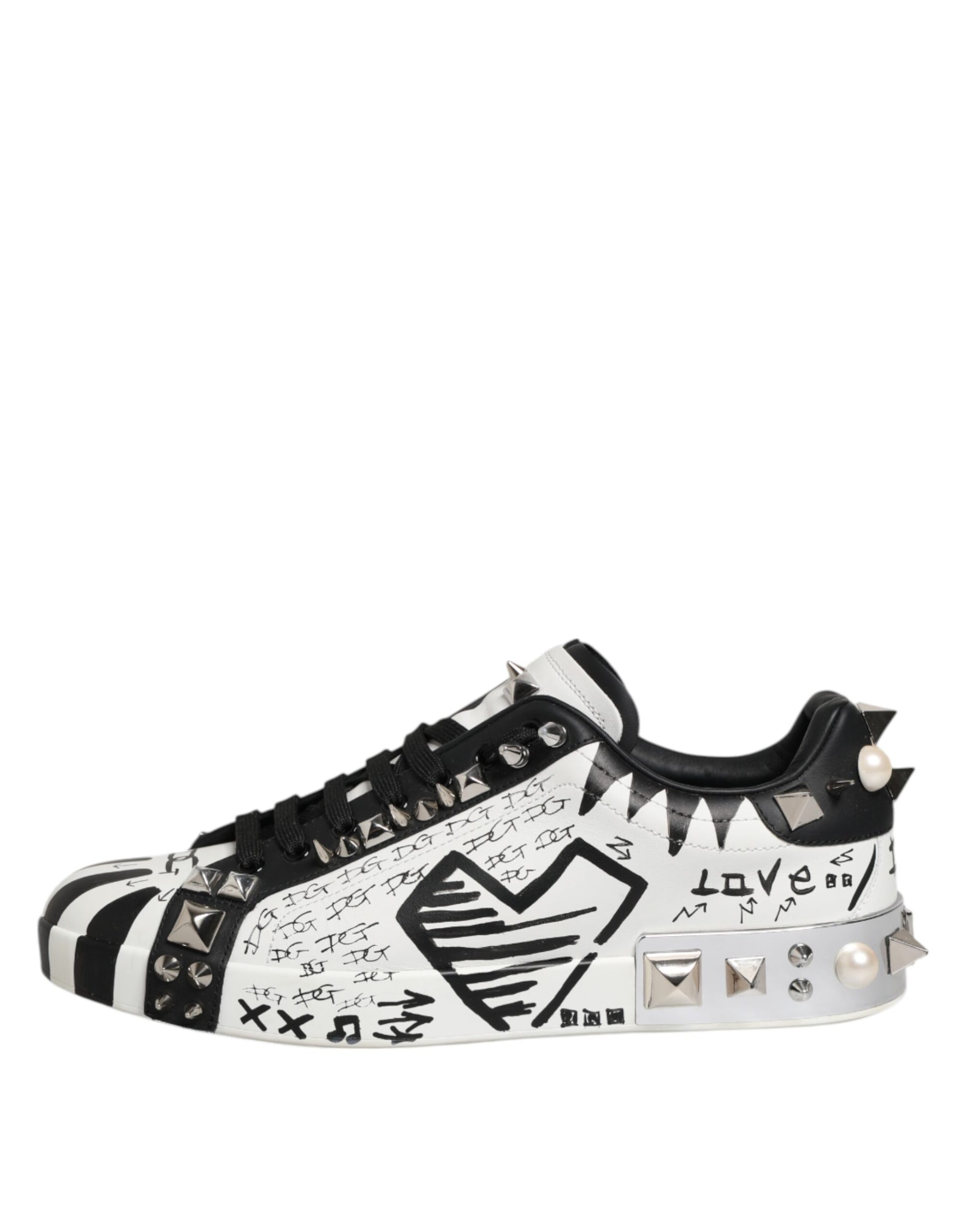 Schwarz-weiße Low-Top-Sneakers mit Nieten
