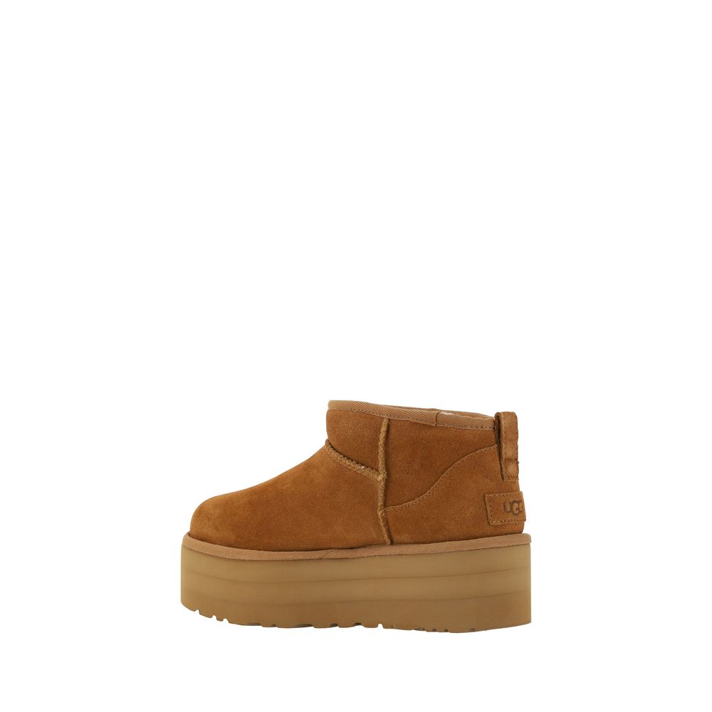 Klassische Ultra-Mini-Plateaustiefel