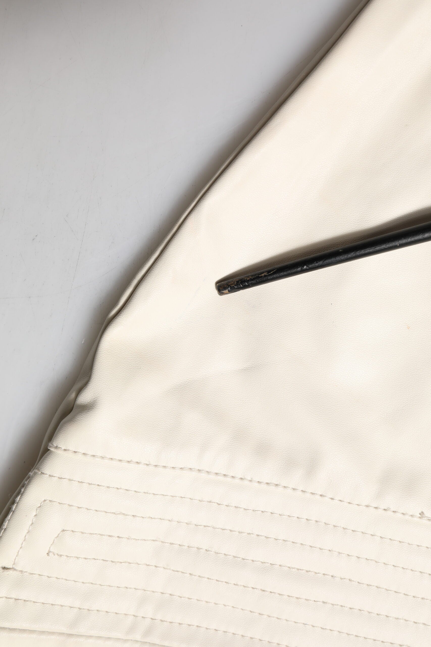 Guess Beige Faux Leather Quilted Mini High Waist Women  Skirt