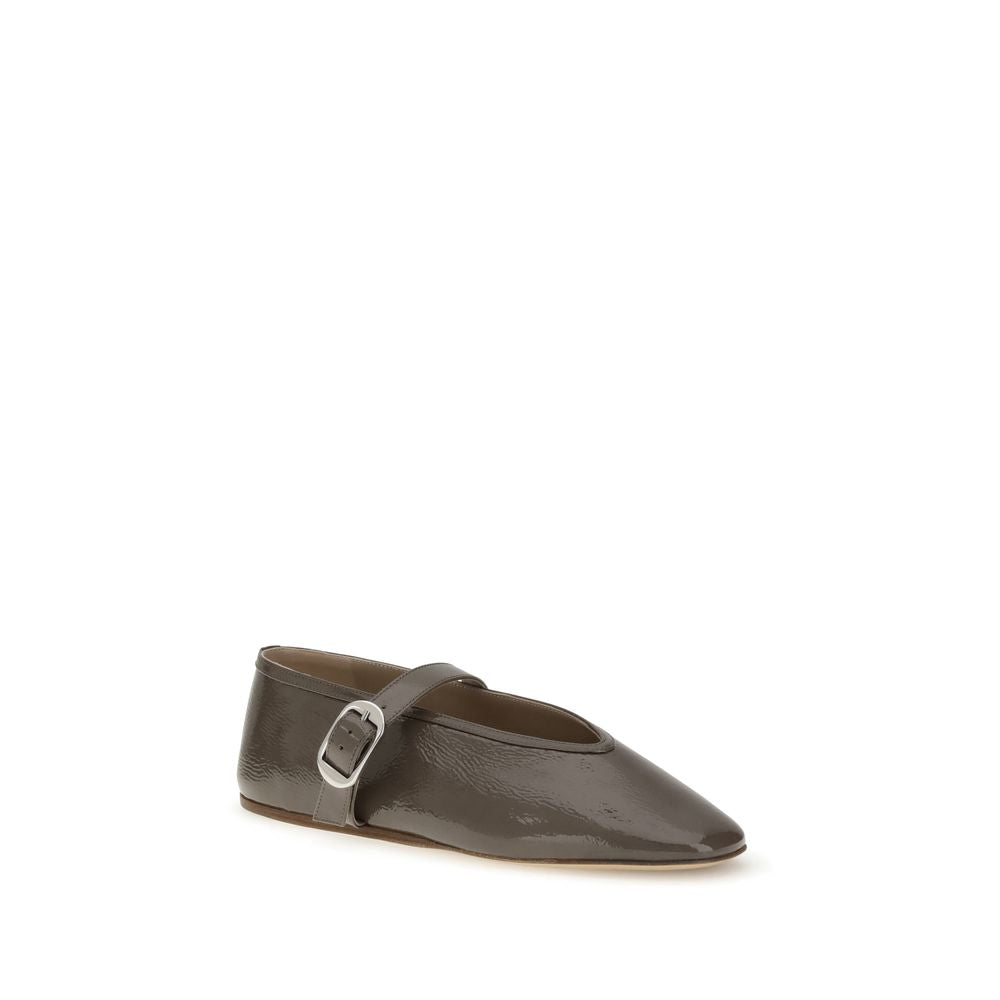 Stella Slipper