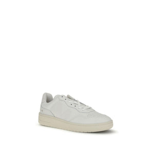 V-90 Sneakers