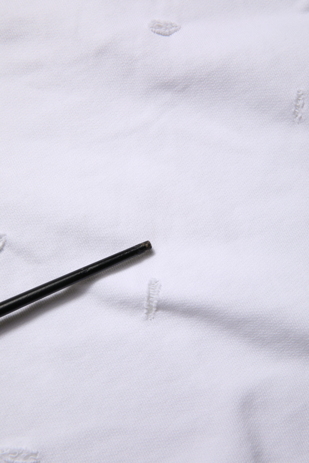 Dolce & Gabbana White Ripped Mid Waist Casual Bermuda Short