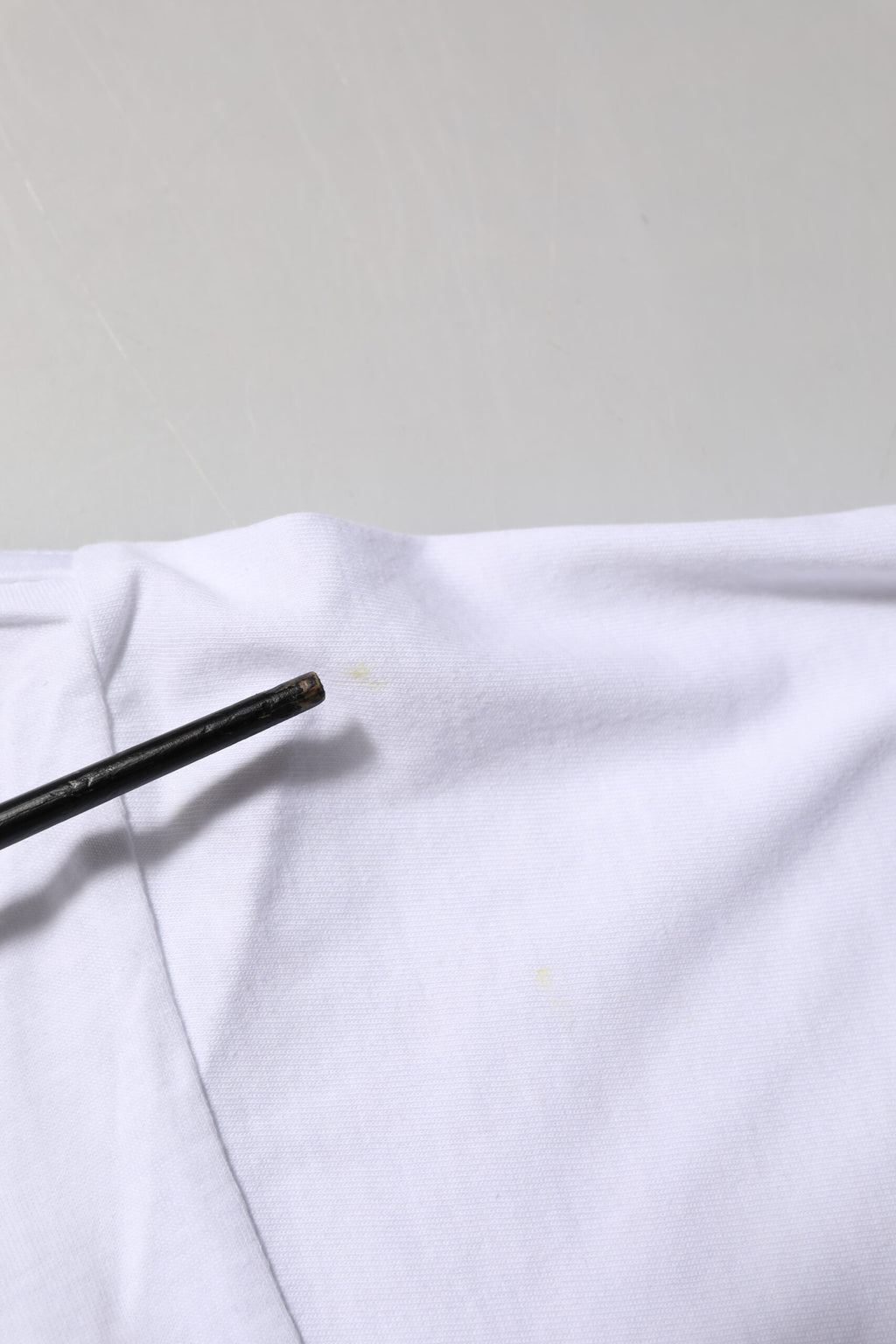 Dolce & Gabbana White Graphic Print Cotton CrewNeck T-shirt