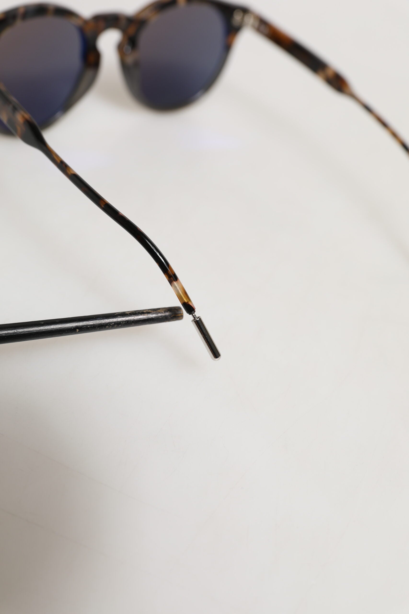 Dolce & Gabbana DG4334B Brown Tortoiseshell Round Frame Shades Sunglasses